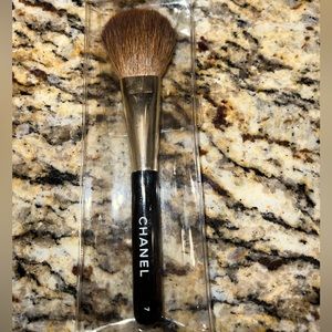 CHANEL BLUSH BRUSH~PINCEAU JOUES #7 New